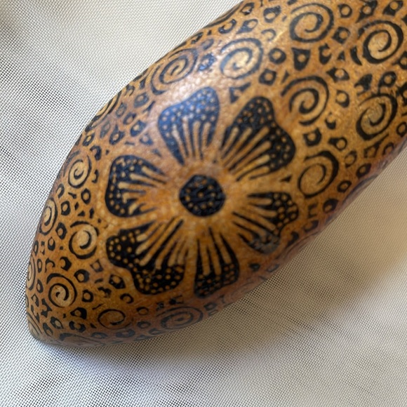 Exotic wood Java Batik Wooden Hand painted vanity hand held Mirror - Picture 7 of 8